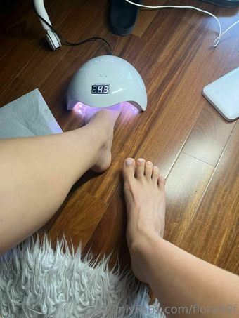 flora99f Foto Desnuda Filtrada OnlyFans 20
