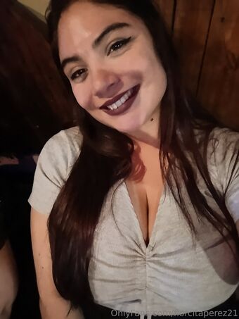 florcitaperez21 Foto Desnuda Filtrada OnlyFans 13