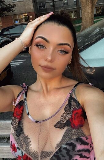 foreignmatee Foto Desnuda Filtrada OnlyFans 16