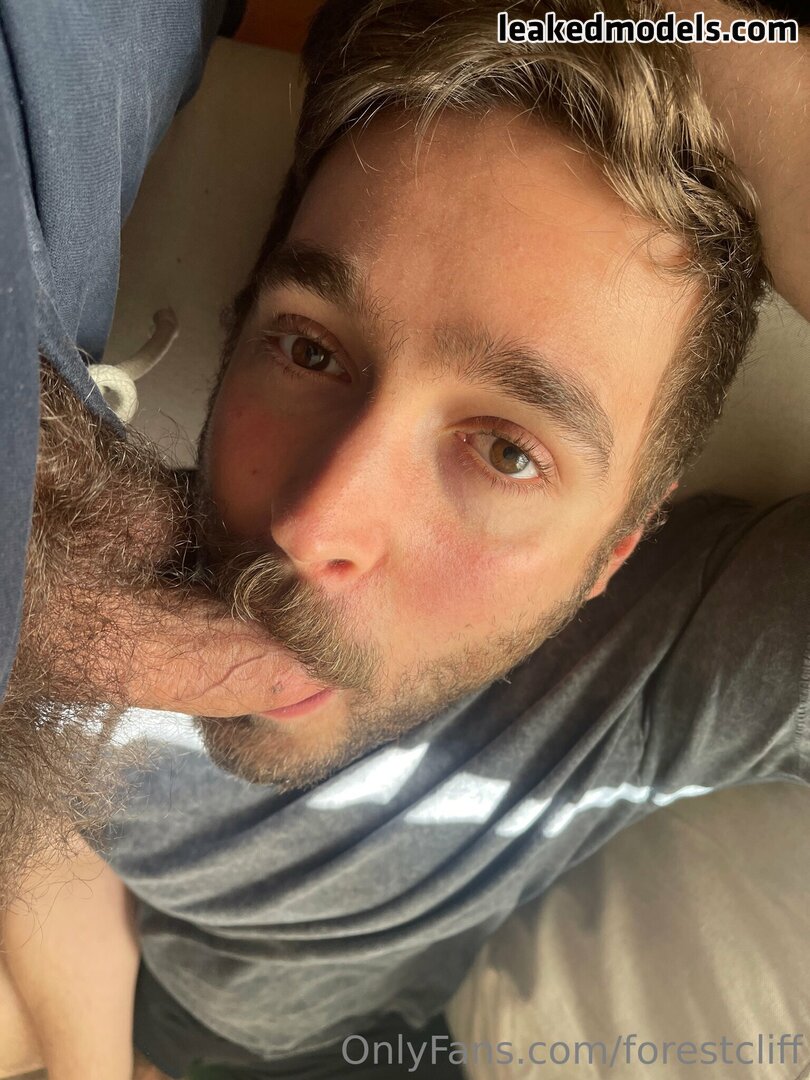 Forestcliff - Gaylatino Gay-Black-Amateur Sentando Fake