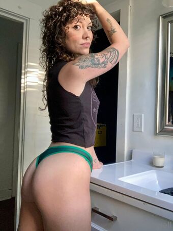 forwardfarewell Foto Desnuda Filtrada OnlyFans 5