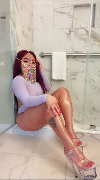 freenofacebae Foto Desnuda Filtrada OnlyFans 14