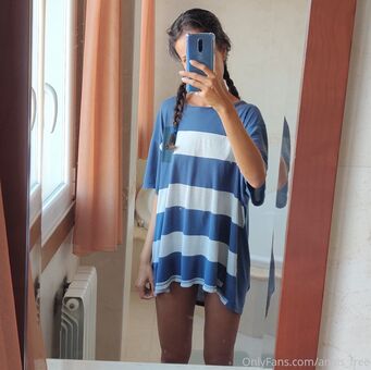 freyee Foto Desnuda Filtrada OnlyFans 6
