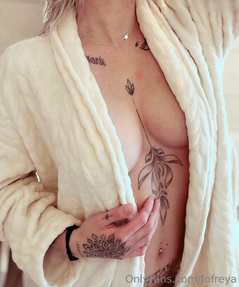 Fununu_ Foto Desnuda Filtrada OnlyFans 24