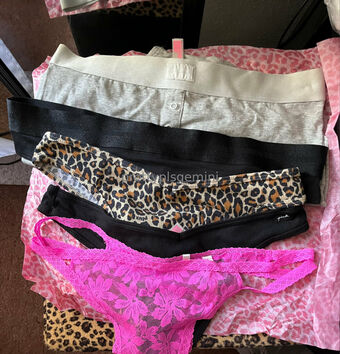 geminiskyee Foto Desnuda Filtrada OnlyFans 14