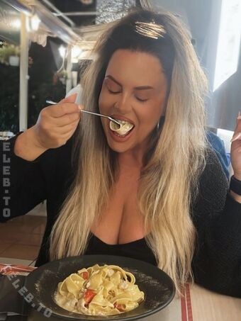 Geri Amazon Foto Desnuda Filtrada OnlyFans 26