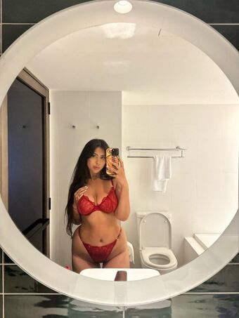 Getluckylayla Laylanav