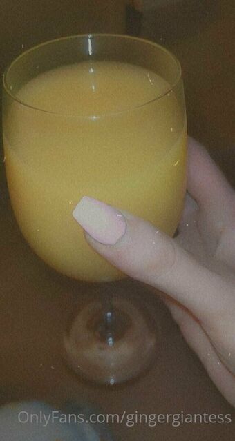 gingergiantess Foto Desnuda Filtrada OnlyFans 20
