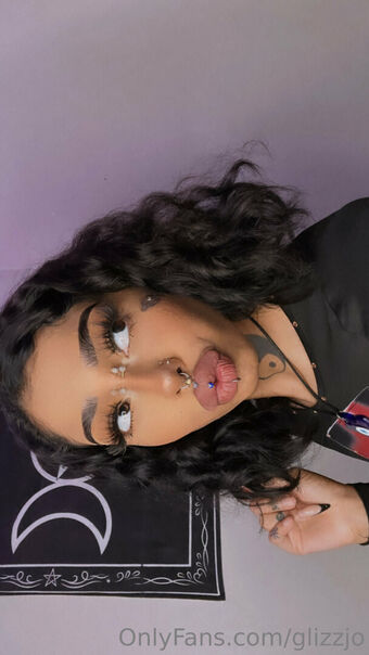 glizzjo Foto Desnuda Filtrada OnlyFans 20