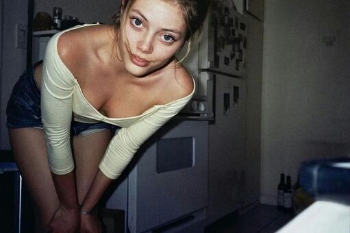 Grace Van Dien Foto Desnuda Filtrada OnlyFans 56