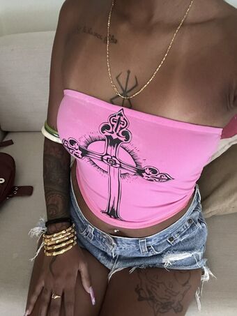 Graveyardkitty_ Foto Desnuda Filtrada OnlyFans 14