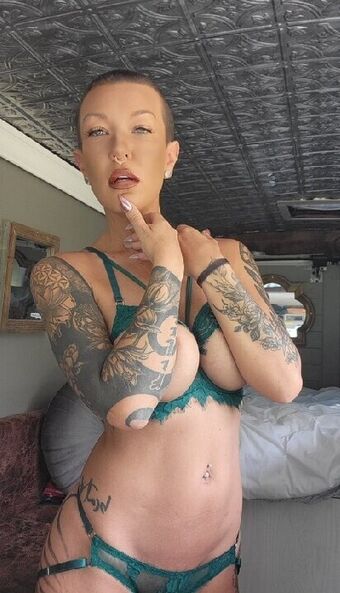gypsyundersupervised1 Foto Desnuda Filtrada OnlyFans 12
