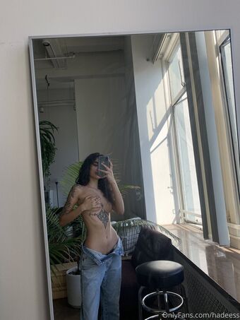 hadeess Foto Desnuda Filtrada OnlyFans 8