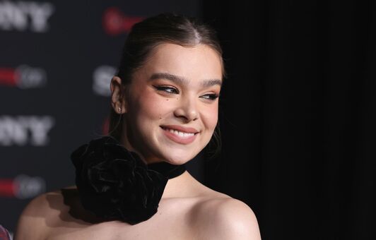 Hailee Steinfeld