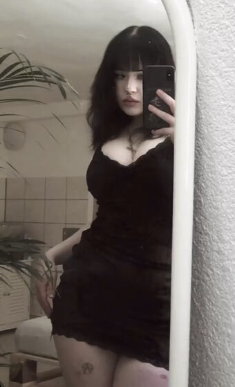 Hellok1ttyslvt Foto Desnuda Filtrada OnlyFans 51