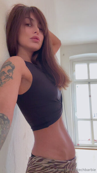 hitechbarbie Foto Desnuda Filtrada OnlyFans 17