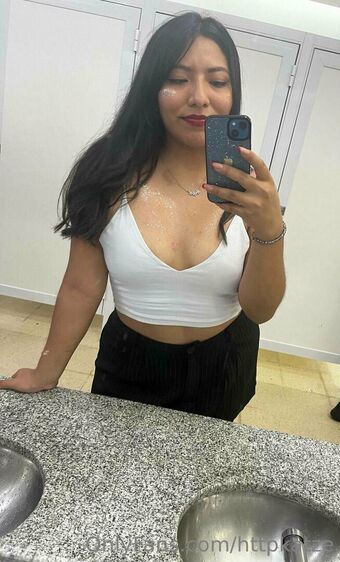httpkatze Foto Desnuda Filtrada OnlyFans 20