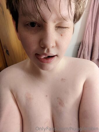 hugginrobin Foto Desnuda Filtrada OnlyFans 1