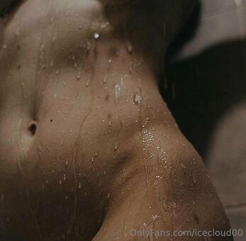 icecloud00 Foto Desnuda Filtrada OnlyFans 11