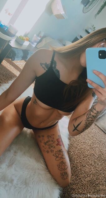 iceeivee Foto Desnuda Filtrada OnlyFans 35