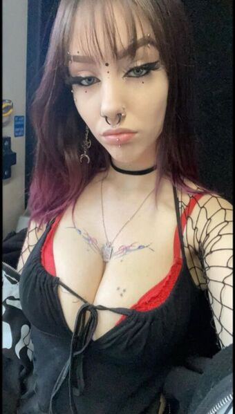 ipukeglitter420_ Foto Desnuda Filtrada OnlyFans 12
