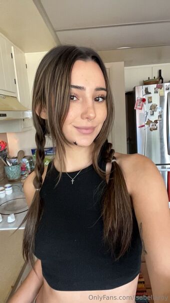 isabellaroy