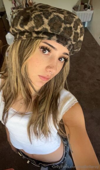 isabellaroy