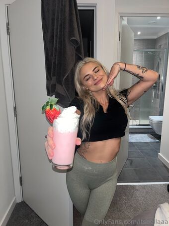 itsbellaaa Foto Desnuda Filtrada OnlyFans 30