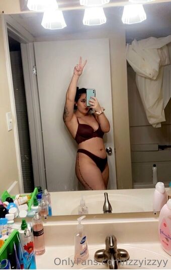 izzyizzyy Foto Desnuda Filtrada OnlyFans 5
