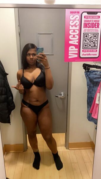 jadedavis21 Foto Desnuda Filtrada OnlyFans 5