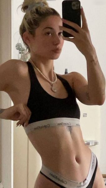 Janaxnell