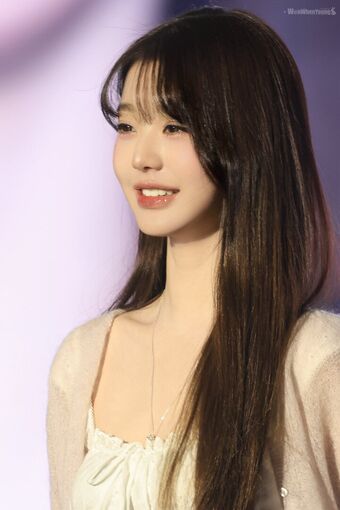 Jang Won-young