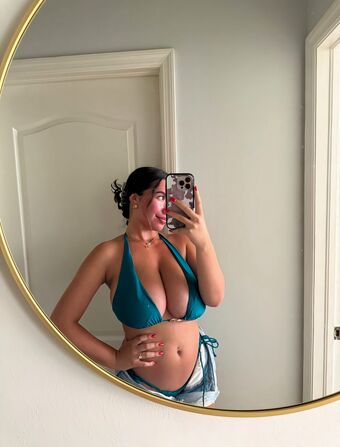 Jasmin Glover
