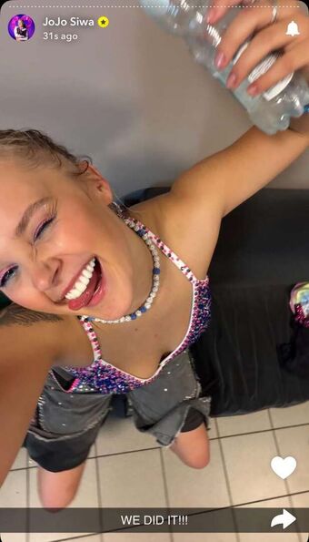 Jojo Siwa Foto Desnuda Filtrada OnlyFans 117