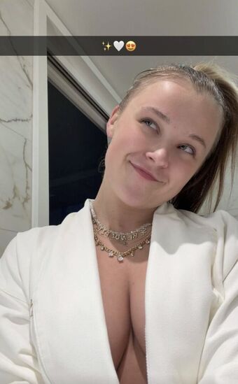Jojo Siwa Foto Desnuda Filtrada OnlyFans 134