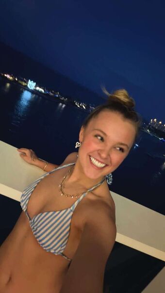 Jojo Siwa Foto Desnuda Filtrada OnlyFans 145