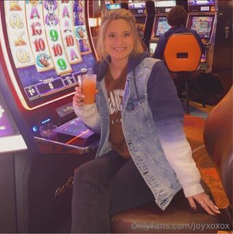 joyxoxoxx
