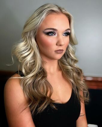 Julia Hart