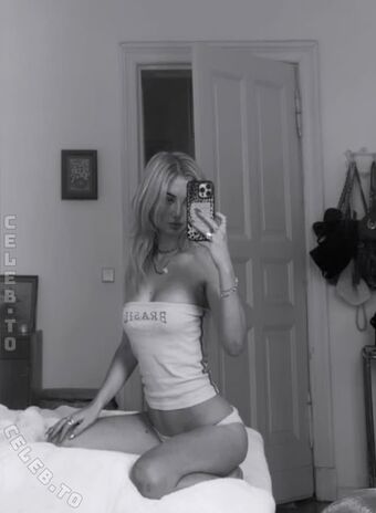 Julia Wulf Foto Desnuda Filtrada OnlyFans 319