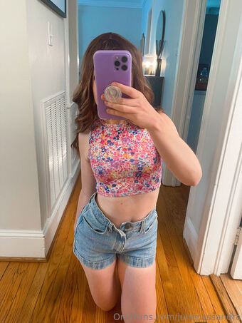 junecassandra Foto Desnuda Filtrada OnlyFans 27