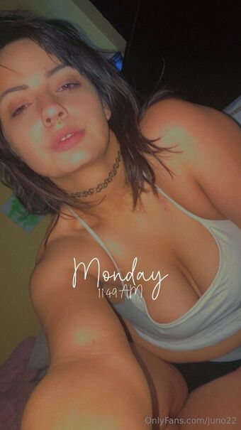 juno22 Foto Desnuda Filtrada OnlyFans 4