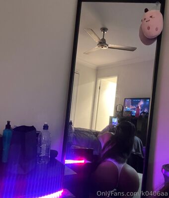 k0406aa Foto Desnuda Filtrada OnlyFans 27