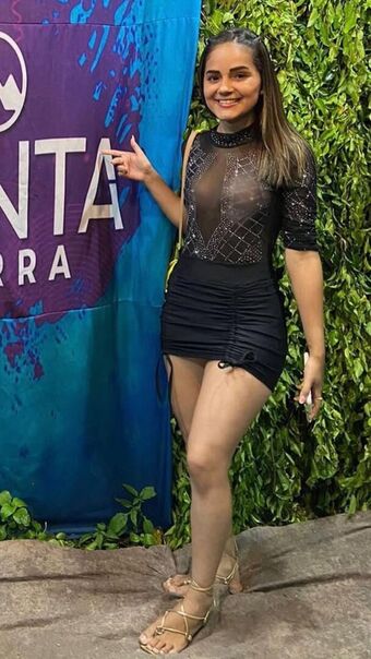 Karla Hellen Foto Desnuda Filtrada OnlyFans 5