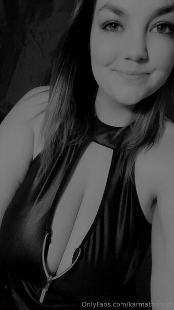 karmathebrat Foto Desnuda Filtrada OnlyFans 26