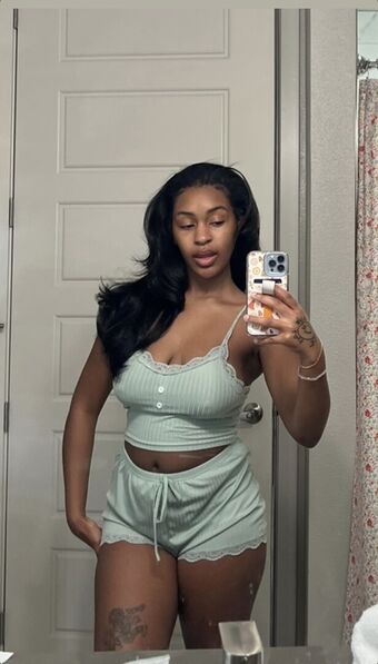 Kelsei Queen Foto Desnuda Filtrada OnlyFans 8