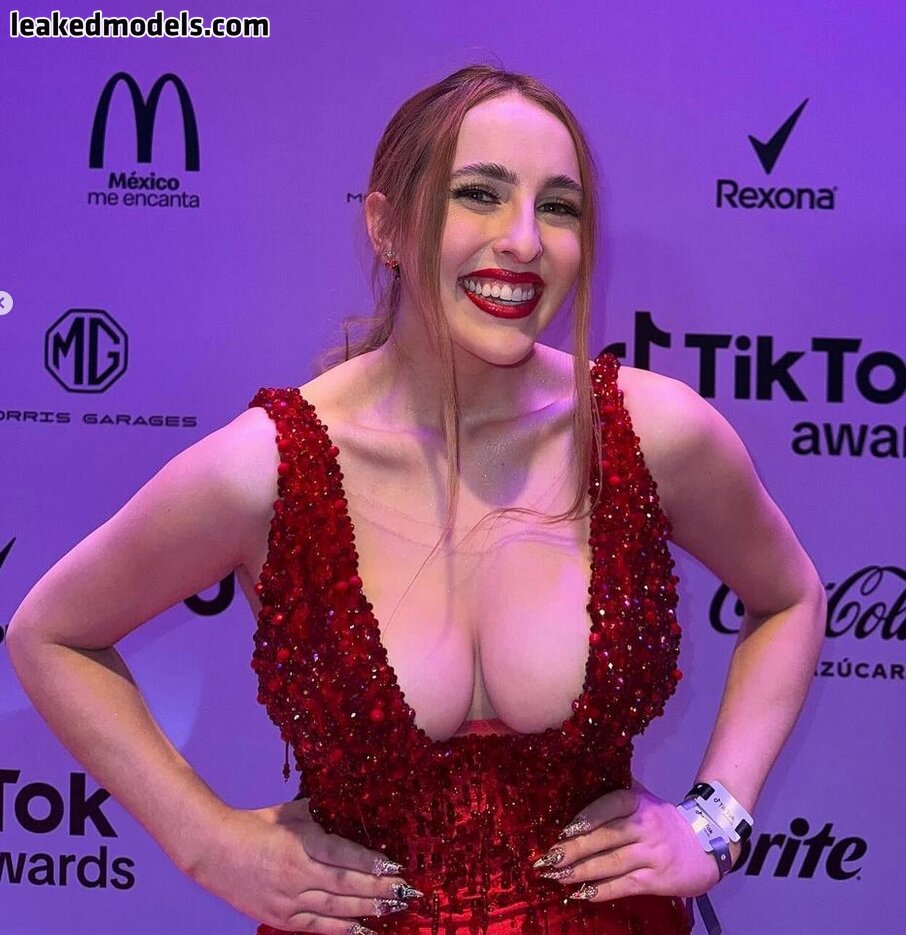 Kim migneault desnuda