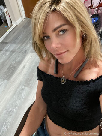 kpsurfergirl