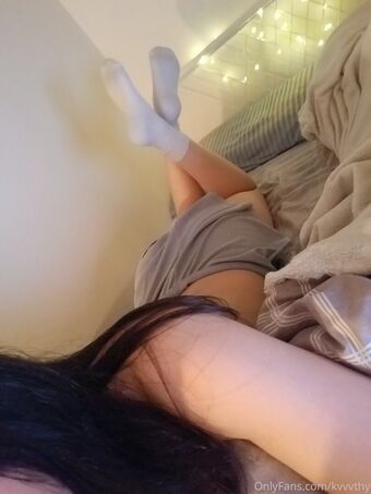 kvvvthy Foto Desnuda Filtrada OnlyFans 9
