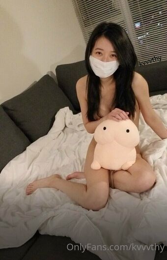 kvvvthy Foto Desnuda Filtrada OnlyFans 13