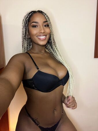 Lailasantiago Foto Desnuda Filtrada OnlyFans 6